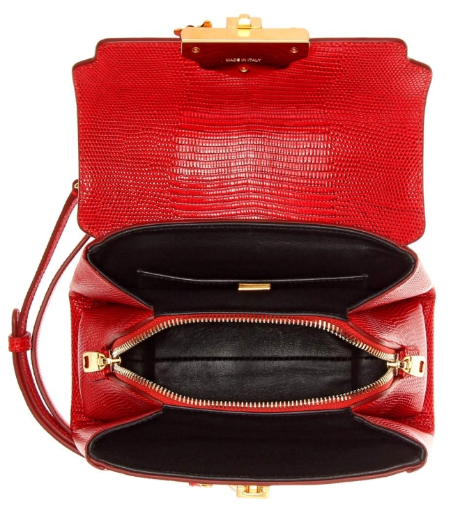Малка кожена дамска чанта в червено